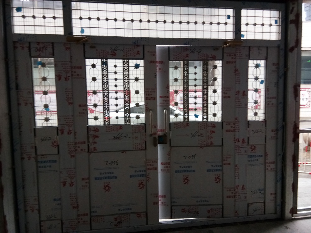 2020中鐵二建小區(qū)不銹鋼樓宇門改造